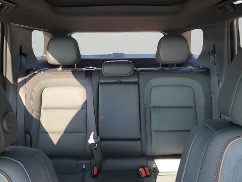 New 2026 GMC Terrain AT4 w/ Convenience Package III image 41