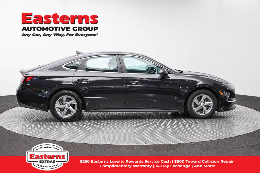 Used 2023 Hyundai Sonata SE FWD image 5