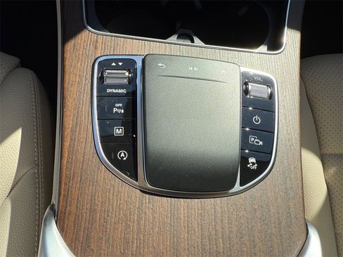 Certified 2022 Mercedes-Benz GLC 300 4MATIC image 21