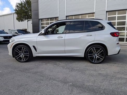 Used 2022 BMW X5 M50i w/ Executive Package image 9
