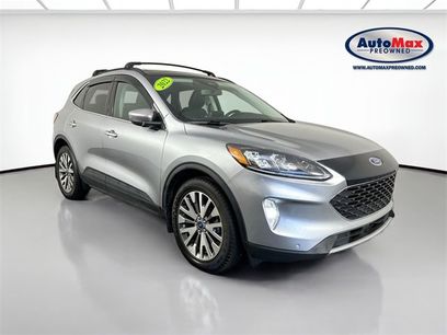 Used 2022 Ford Escape Titanium w/ Class II Trailer Tow Package