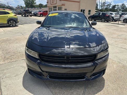 Used 2022 Dodge Charger SXT w/ Leather Interior Group RWD image 2