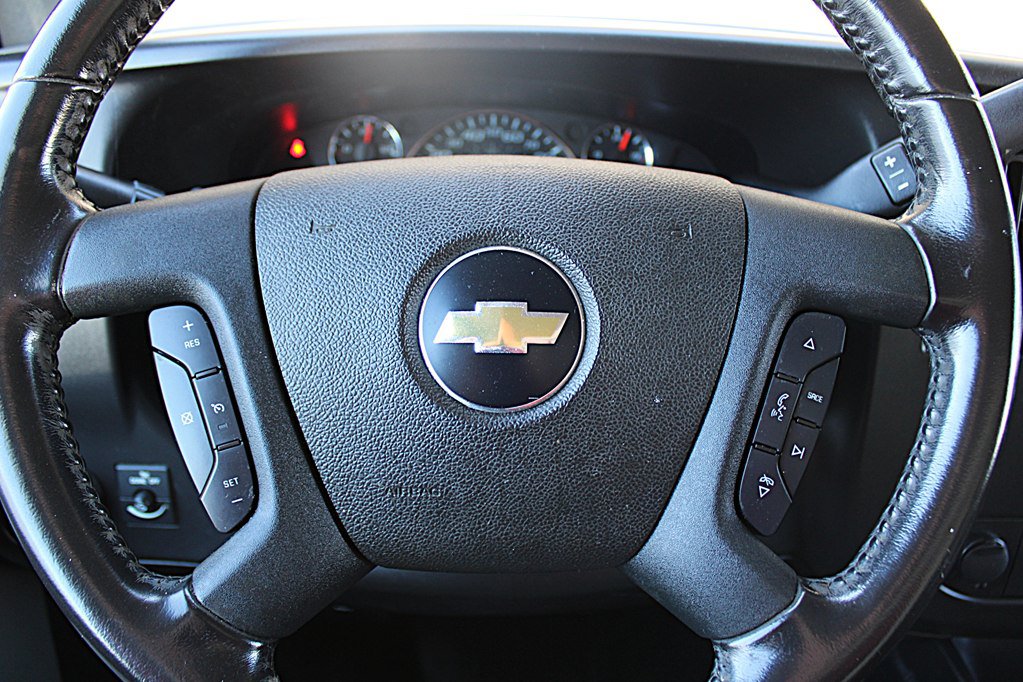Used 2023 Chevrolet Express 3500 w/ Power Convenience Package RWD image 24