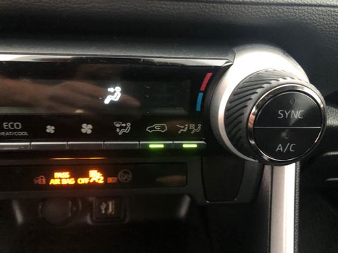 Certified 2024 Toyota RAV4 LE image 17