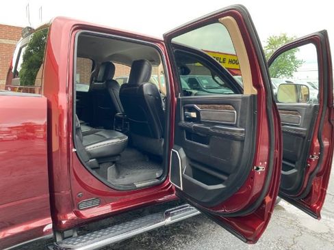 Used 2021 RAM 3500 Laramie w/ Max Tow Package image 12