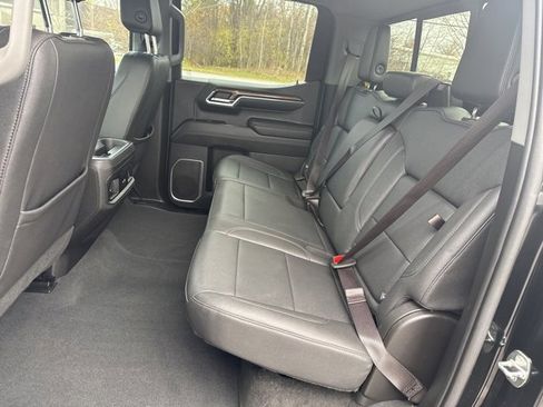 Used 2023 Chevrolet Silverado 1500 LT image 21