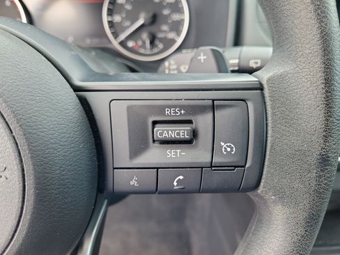 Certified 2023 Nissan Rogue S FWD image 16