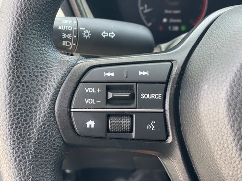 Certified 2025 Honda CR-V EX image 5