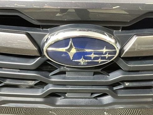 Used 2024 Subaru Crosstrek 2.5i Limited AWD/4WD image 9