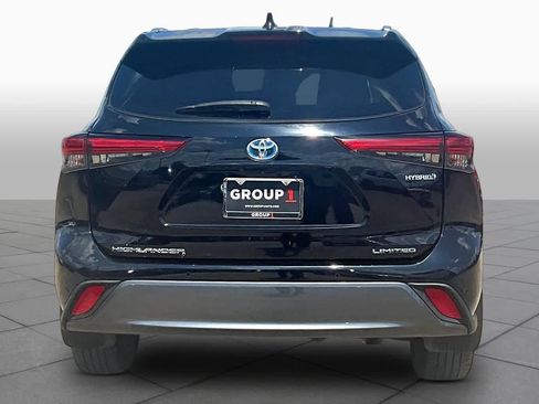 Used 2021 Toyota Highlander Limited AWD/4WD image 5