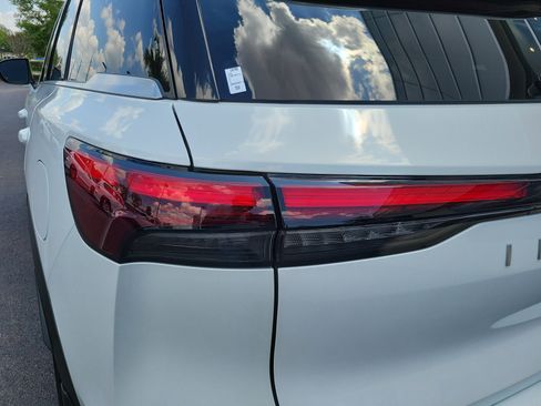 Certified 2026 INFINITI QX60 Luxe w/ Cargo Package image 10