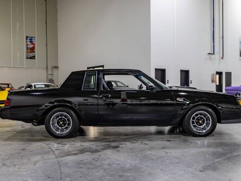Used 1987 Buick Regal Coupe RWD image 8