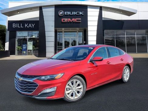 Used 2024 Chevrolet Malibu LT image 1