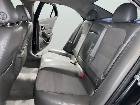 Used 2015 Chevrolet Malibu LT image 13
