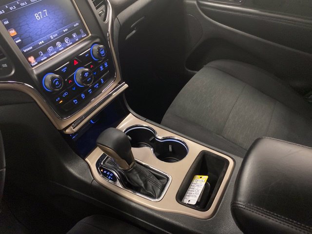 Used 2017 Jeep Grand Cherokee Laredo w/ Quick Order Package 23E AWD/4WD image 13