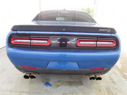 Used 2020 Dodge Challenger SRT Hellcat w/ Plus Package RWD image 12