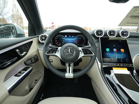 New 2026 Mercedes-Benz GLC 300 4MATIC image 23