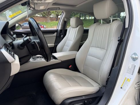 Used 2021 Honda Accord EX-L image 3