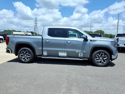 New 2026 GMC Sierra 1500 SLT w/ SLT Premium Plus Package AWD/4WD image 8
