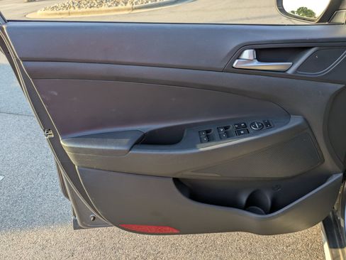 Used 2019 Hyundai Tucson SEL FWD image 15