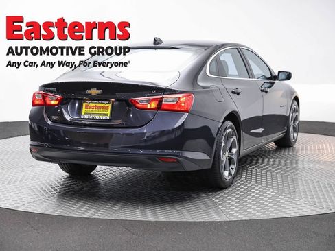 Used 2023 Chevrolet Malibu LT FWD image 5