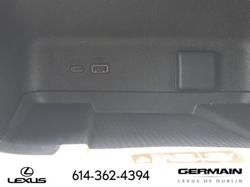 Used 2024 Chevrolet Traverse LT w/ Midnight/Sport Edition AWD/4WD image 25