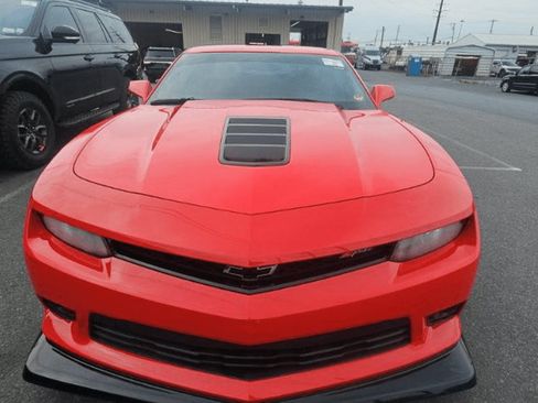 Used 2015 Chevrolet Camaro Z/28 RWD image 2