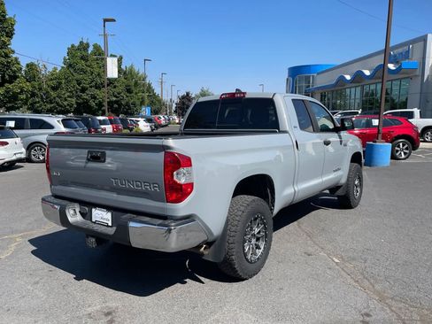 Used 2021 Toyota Tundra SR5 AWD/4WD image 5