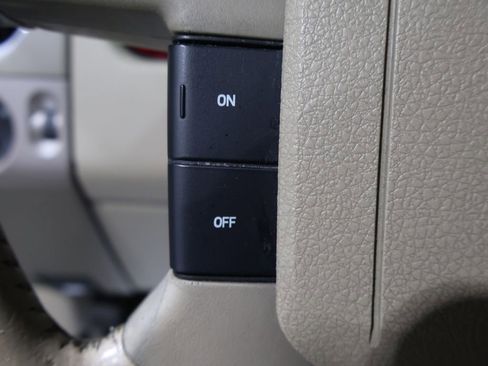 Used 2006 Ford F150 XLT image 27