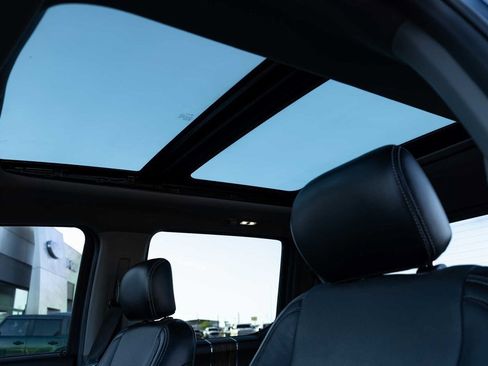 Used 2018 Ford F150 Lariat image 12