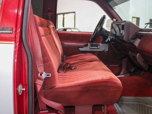 Used 1990 GMC Sierra 1500 2WD Regular Cab image 35
