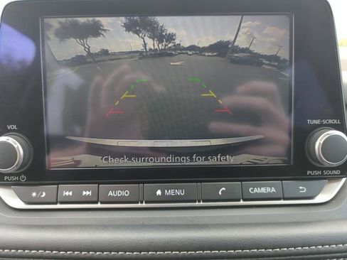 Certified 2023 Nissan Rogue SV w/ SV Premium B Package AWD/4WD image 35