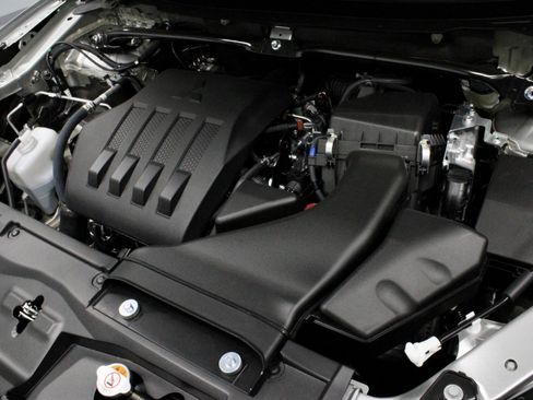 New 2025 Mitsubishi Eclipse Cross LE image 28