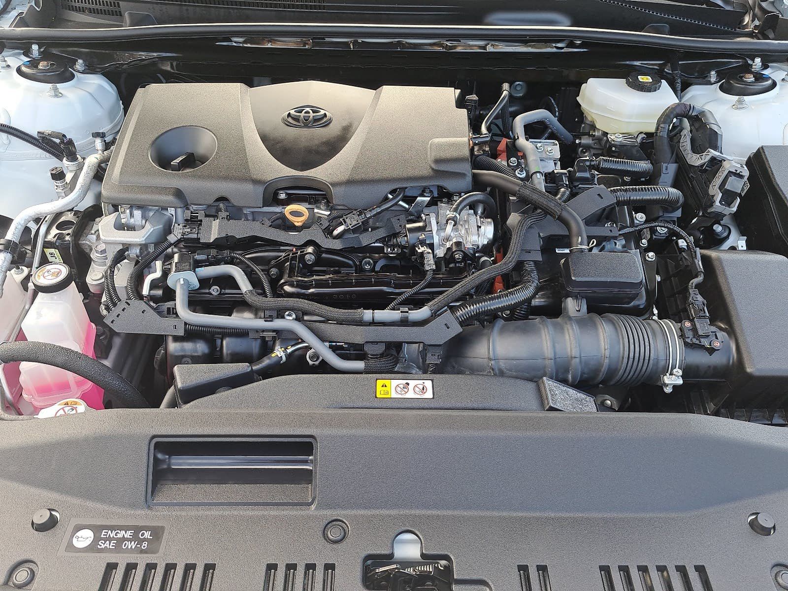 Used 2025 Toyota Camry SE w/ Convenience Package FWD image 32