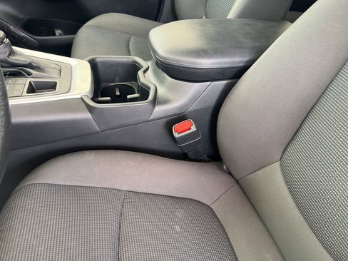 Used 2024 Toyota RAV4 LE image 27