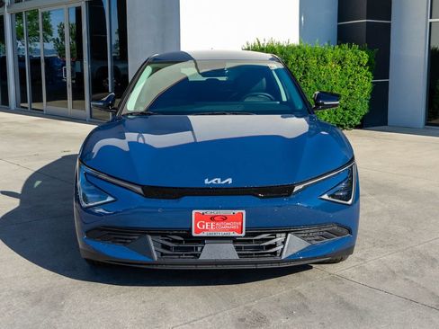 New 2026 Kia EV6 Light AWD/4WD image 2