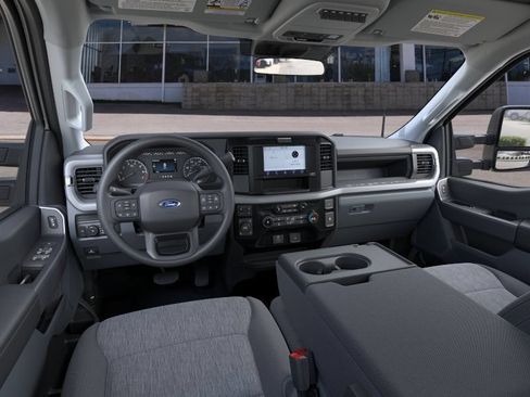 New 2026 Ford F250 XL w/ STX Appearance Package AWD/4WD image 9