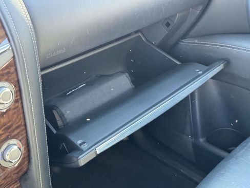 Used 2017 Nissan Armada SL w/ Moonroof Package image 34