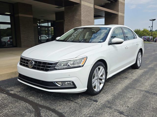 Used 2018 Volkswagen Passat 2.0T SE FWD image 7