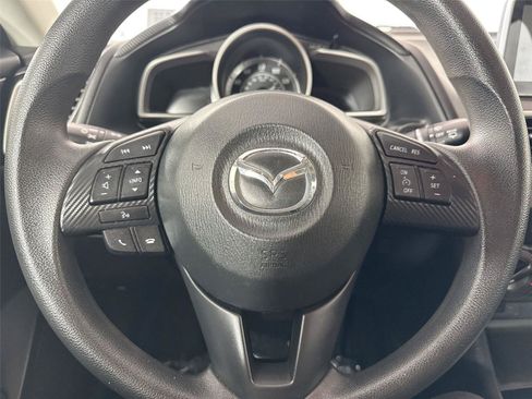 Used 2015 MAZDA MAZDA3 i Sport FWD image 15