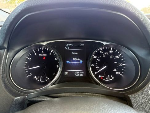 Used 2016 Nissan Rogue SL w/ SL Premium Package image 14