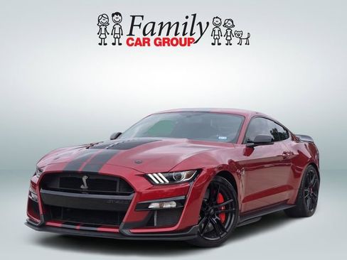 Used 2021 Ford Mustang Shelby GT500 w/ Technology Package RWD image 1