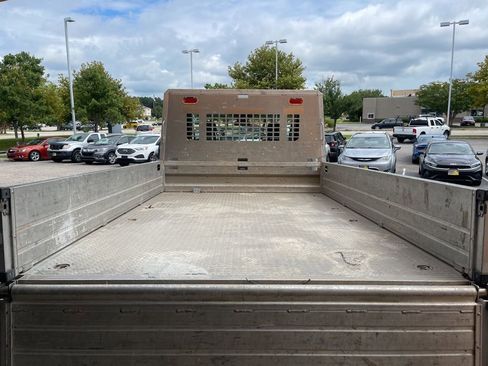 Used 2019 Ford Transit 250 138 image 14