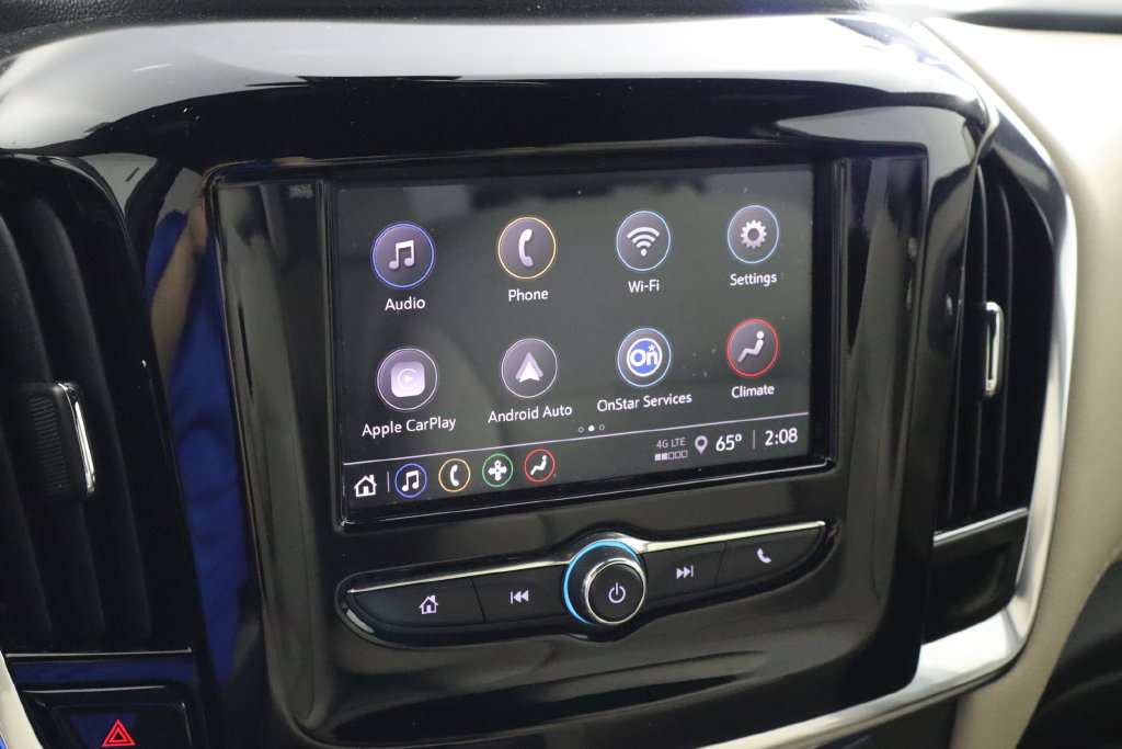 Used 2023 Chevrolet Traverse LS FWD image 29