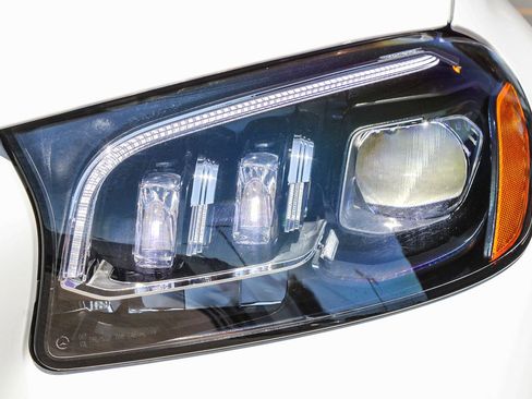 Certified 2024 Mercedes-Benz GLS 450 4MATIC image 5