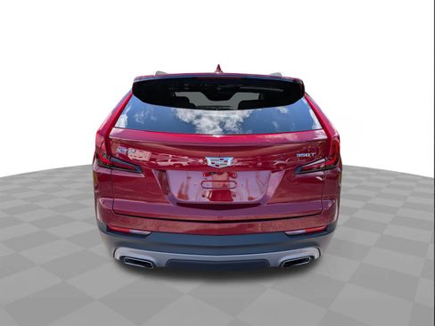 Used 2023 Cadillac XT4 Premium Luxury w/ Cold Weather Package FWD image 5