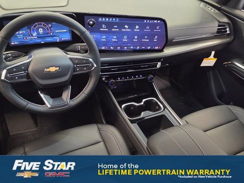 New 2026 Chevrolet Traverse LT w/ Driver Confidence Package FWD image 14