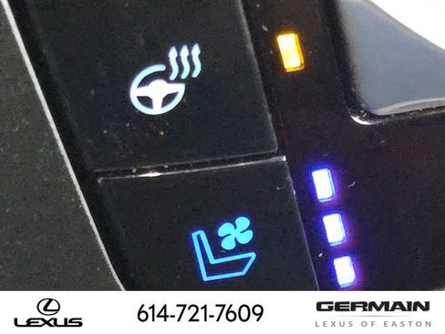 Used 2020 Ford Explorer Limited w/ Class III Trailer Tow Package image 36