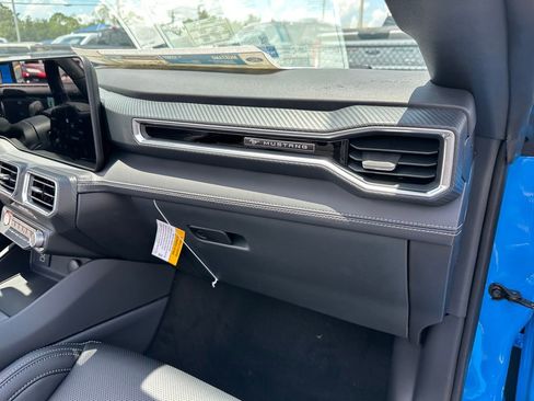 New 2025 Ford Mustang Premium image 35