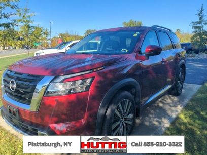 Used 2022 Nissan Pathfinder Platinum